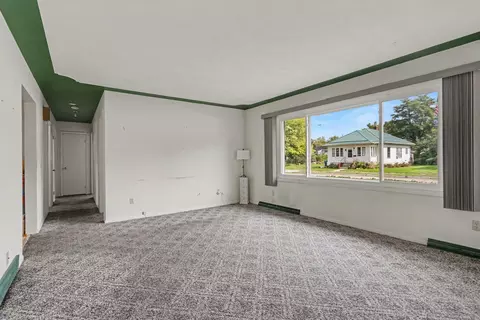 Living - 613 Spring St, Three Rivers, MI 49093 photo 2 of 4