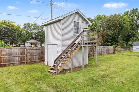 Exterior - 613 Spring St, Three Rivers, MI 49093 photo 3 of 4