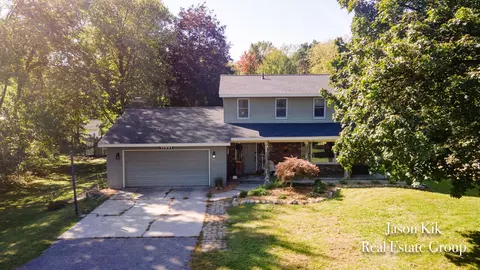 10861 68th Ave, Allendale, MI 49401