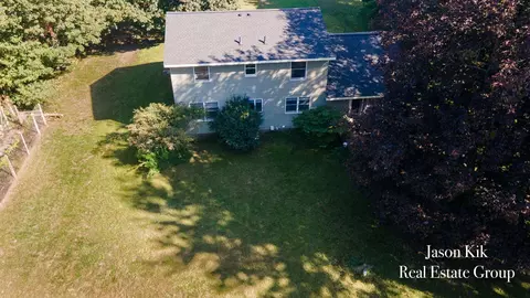 Exterior - 10861 68th Ave, Allendale, MI 49401 photo 4 of 16