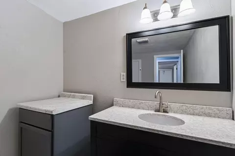 Bath - 55470 Flatbush Rd, Three Rivers, MI 49093 photo 2 of 2