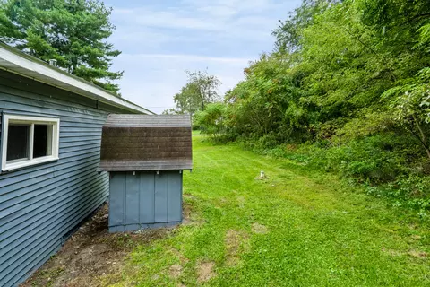 Exterior - 55470 Flatbush Rd, Three Rivers, MI 49093 photo 4 of 8