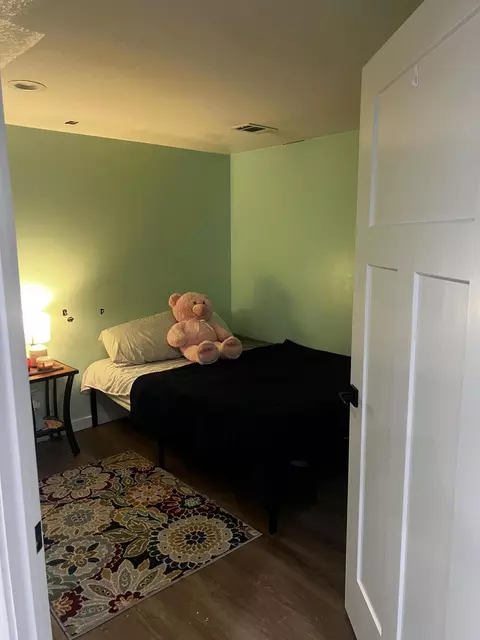 Bedroom - 1504 Devries Dr, Gladwin, MI 48624 photo 2 of 3