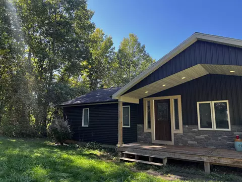 Exterior - 1504 Devries Dr, Gladwin, MI 48624 photo 1 of 2