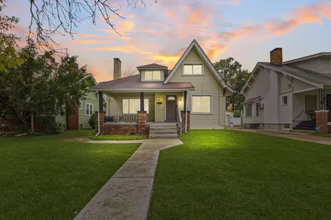 247 Moss St, Highland Park, MI 48203