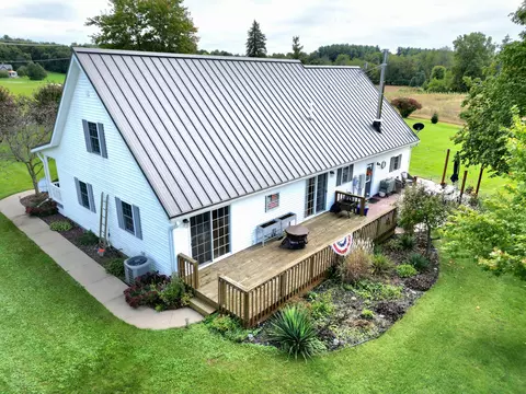 Exterior - 63010 Youngs Prairie Rd, Constantine, MI 49042 photo 5 of 8