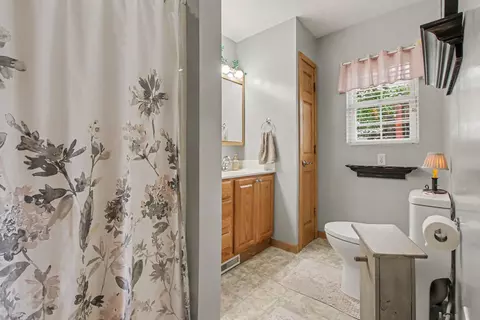 Bath - 63010 Youngs Prairie Rd, Constantine, MI 49042 photo 2 of 3