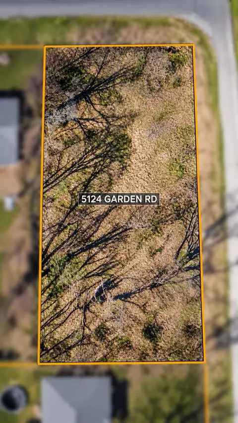 5124 Garden Rd, Portage, MI 49002