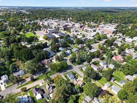 View/Area - 218 Exchange St, Marshall, MI 49068 photo 9 of 15