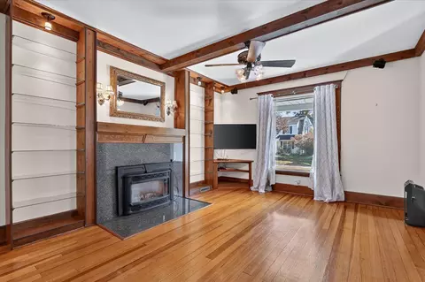 Living - 218 Exchange St, Marshall, MI 49068 photo 1 of 7