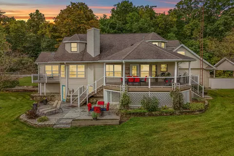14705 Woodbridge Rd, Camden, MI 49232