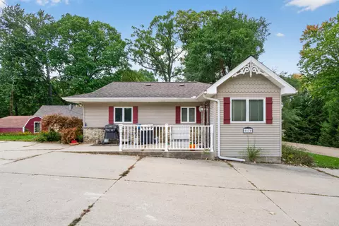 1628 Mull Rd, Tipton, MI 49287