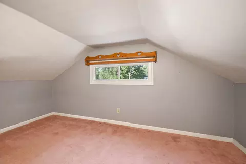 Bedroom - 401 Main St, Lawrence, MI 49064 photo 4 of 6