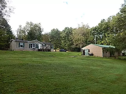 13198 Howard Rd, Concord, MI 49237