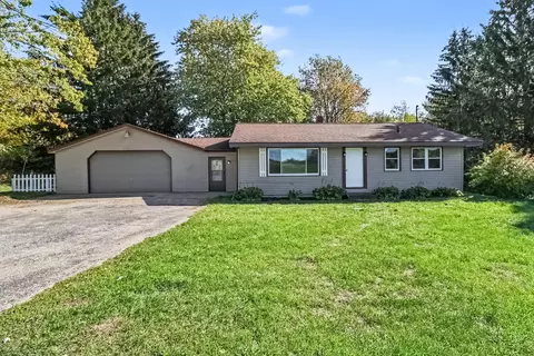 4292 N Stiles Rd, Scottville, MI 49454