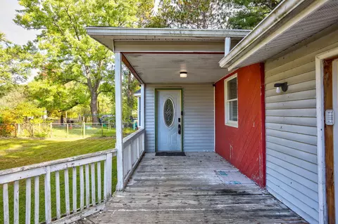 Exterior - 907 Second St, Pullman, MI 49450 photo 2 of 11