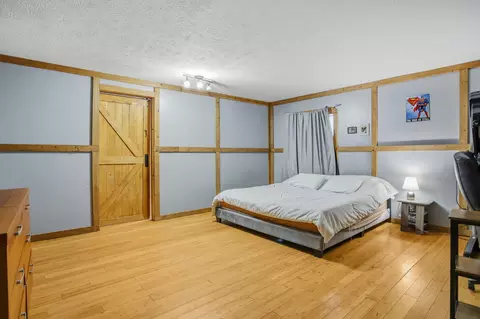 Bedroom - 907 Second St, Pullman, MI 49450 photo 3 of 10