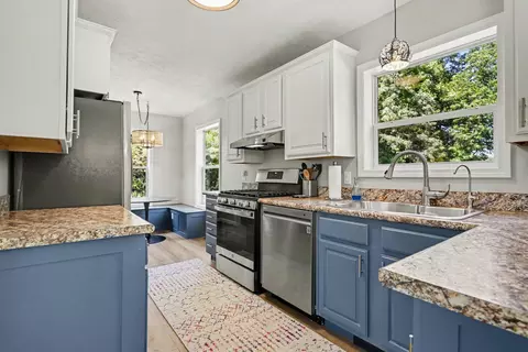 Kitchen - 55443 Baer Rd, Mendon, MI 49072 photo 2 of 2