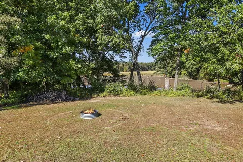 Exterior - 55443 Baer Rd, Mendon, MI 49072 photo 3 of 4