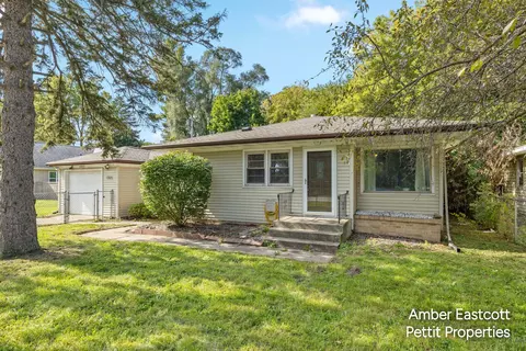 1305 Ball Ave NE, Grand Rapids, MI 49505