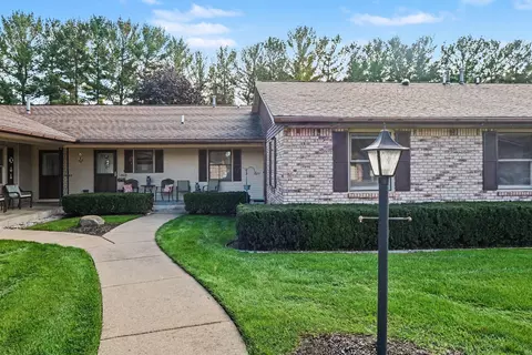 6678 N Wentward Ct, Hudsonville, MI 49426