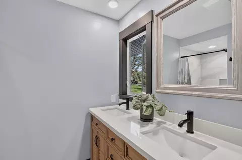 Bath - 3185 N 38th St, Augusta, MI 49012 photo 3 of 5
