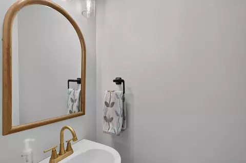 Bath - 3185 N 38th St, Augusta, MI 49012 photo 1 of 5