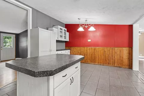 Kitchen - 5835 113th Ave, Pullman, MI 49450 photo 2 of 4