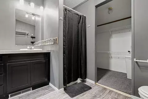 Bath - 5835 113th Ave, Pullman, MI 49450 photo 1 of 2