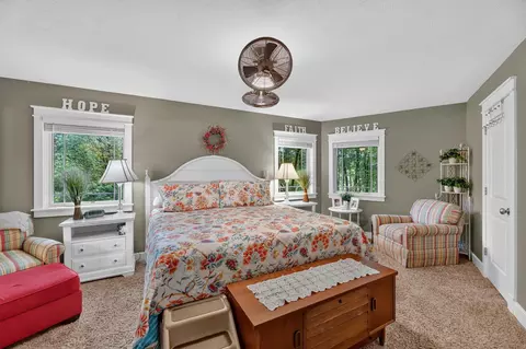 Bedroom - 326 Midlakes Blvd, Plainwell, MI 49080 photo 1 of 5