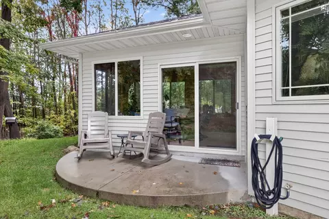Exterior - 326 Midlakes Blvd, Plainwell, MI 49080 photo 9 of 10