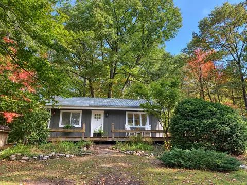 6610 Middleton Rd, Ludington, MI 49431