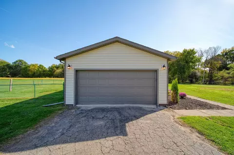 Exterior - 8654 Mccain Rd, Parma, MI 49269 photo 14 of 16