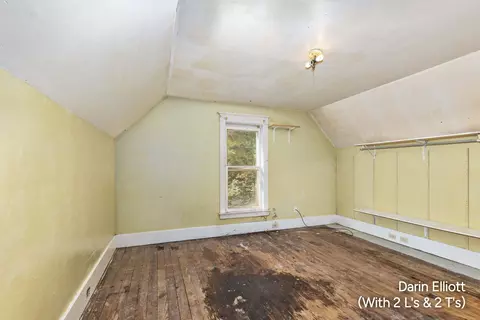 Bedroom - 610 Root St, Belding, MI 48809 photo 2 of 7
