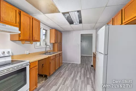 Kitchen - 610 Root St, Belding, MI 48809 photo 1 of 2