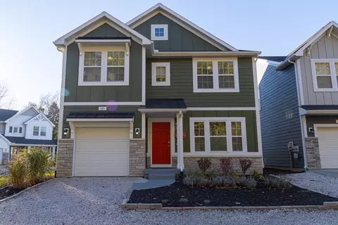 619 Meadow Dr, South Haven, MI 49090