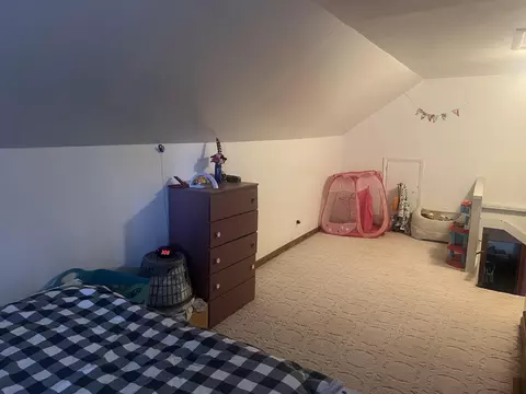 Bedroom - 422 N Walker St, Bronson, MI 49028 photo 4 of 4