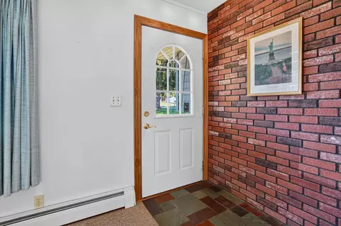Entry Way - 4451 Bonnymede St, Jackson, MI 49201 photo 2 of 2