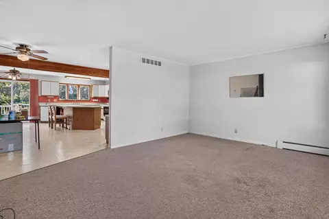 Living - 4451 Bonnymede St, Jackson, MI 49201 photo 4 of 7