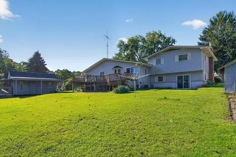 Exterior - 4451 Bonnymede St, Jackson, MI 49201 photo 8 of 12