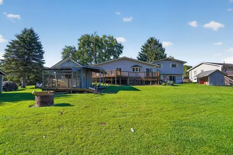 Exterior - 4451 Bonnymede St, Jackson, MI 49201 photo 10 of 12
