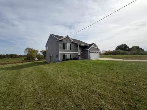 Exterior - 13330 S Marsh Way, Grant, MI 49327 photo 3 of 10