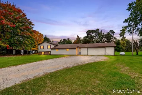 6248 S M66 Hwy, Nashville, MI 49073
