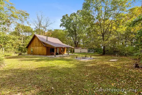 Exterior - 3982 E Bricker Rd, Fenwick, MI 48834 photo 2 of 5