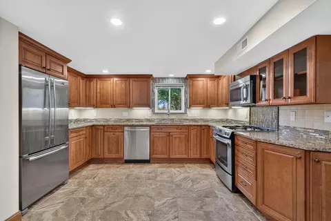 Kitchen - 3780 Hawkins Rd, Jackson, MI 49201 photo 8 of 8