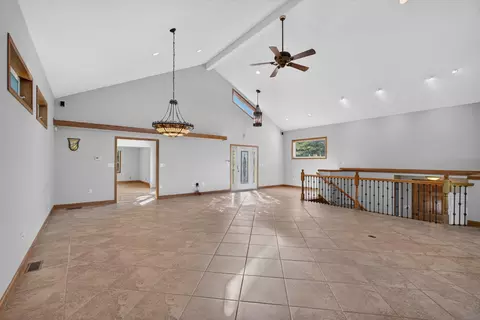 Living - 3780 Hawkins Rd, Jackson, MI 49201 photo 8 of 11