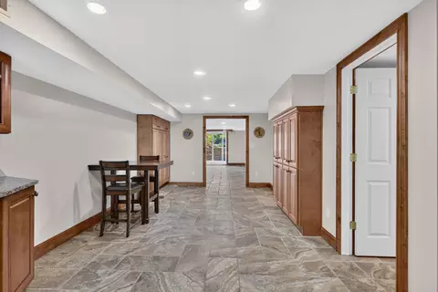 Entry Way - 3780 Hawkins Rd, Jackson, MI 49201 photo 3 of 4