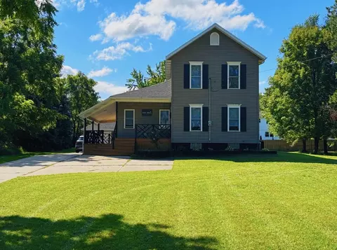 1122 68th St SE, Grand Rapids, MI 49508