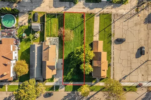 1752 Wabash St, Detroit, MI 48216