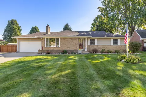 6900 Quincy Dr SW, Grand Rapids, MI 49548